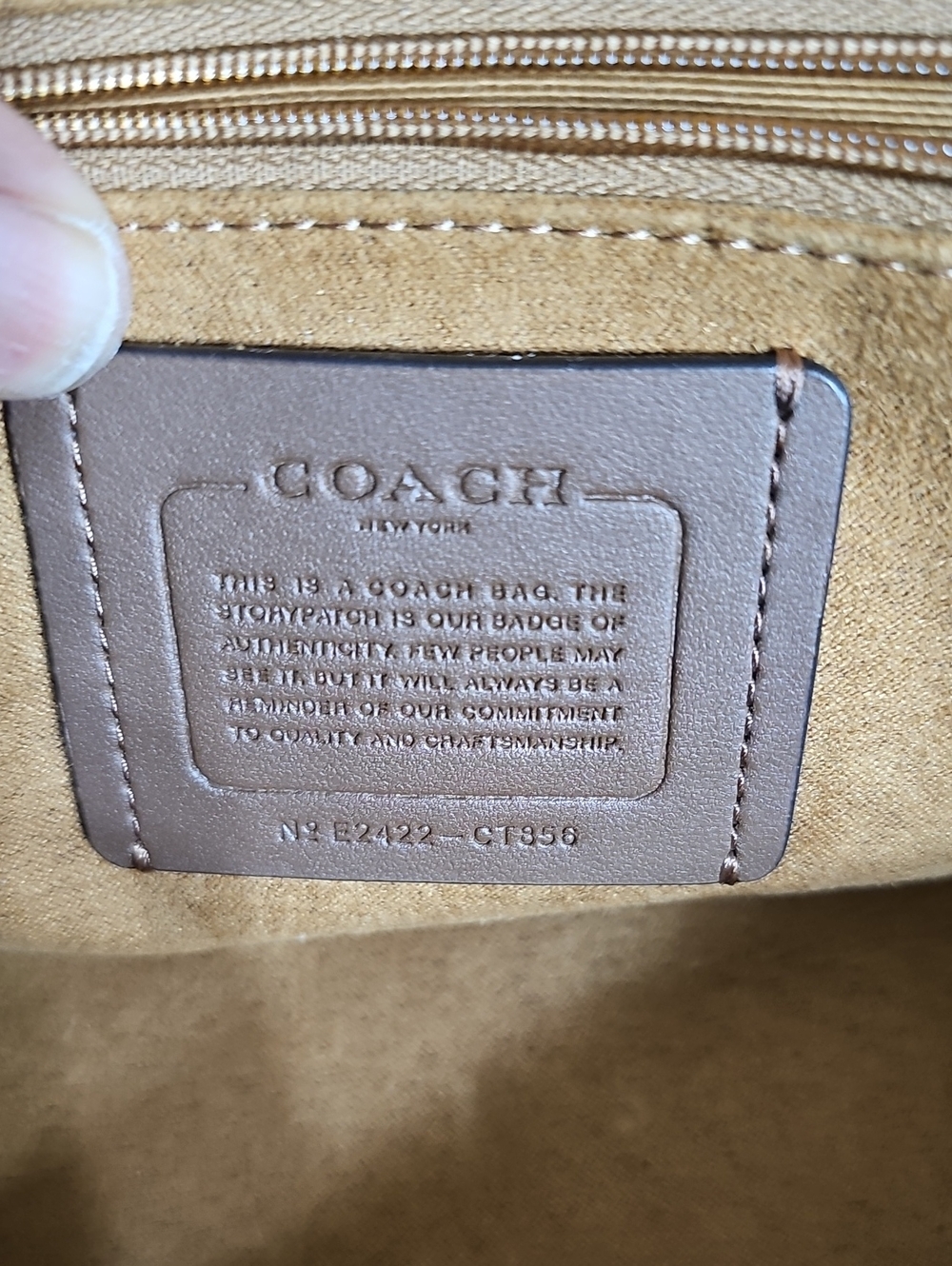 SALE...Coach Signature Patent Leather Morgan Crossbody Bag CT856 - Picture 5 of 9